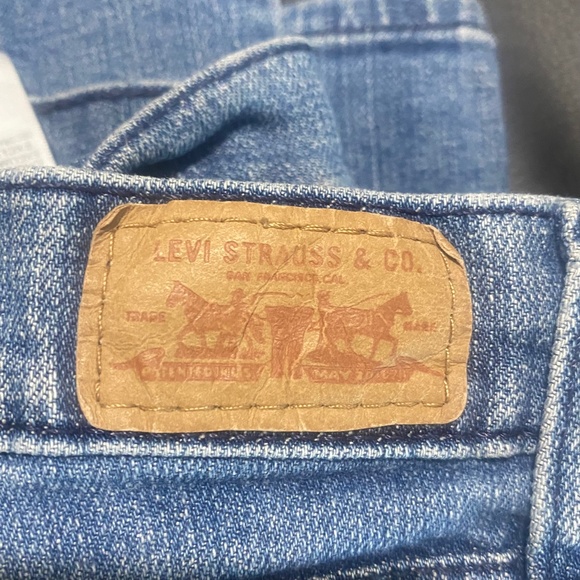 Levi's 515 Bootcut Women's Jeans - Picture 7 of 11